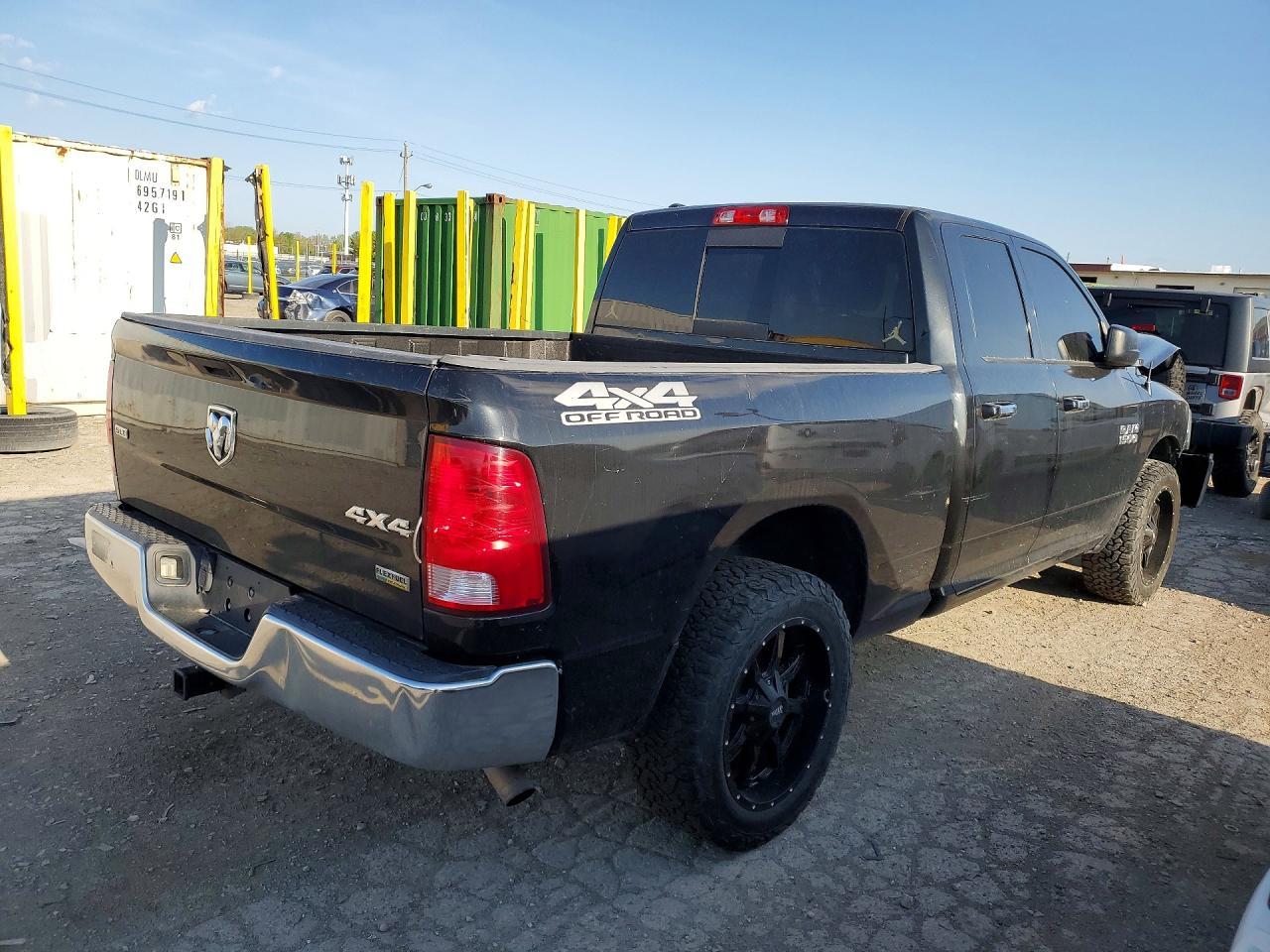 2017 Ram 1500 Slt - Image 3
