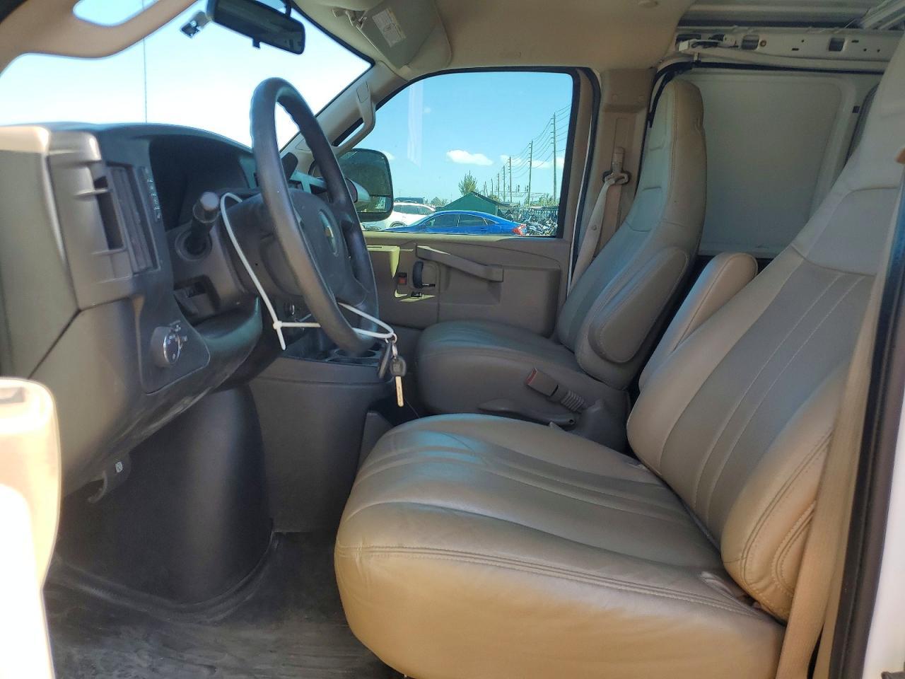 2022 Chevy Express G2500 Cargo - R&D - Prior Fleet - Фото 7