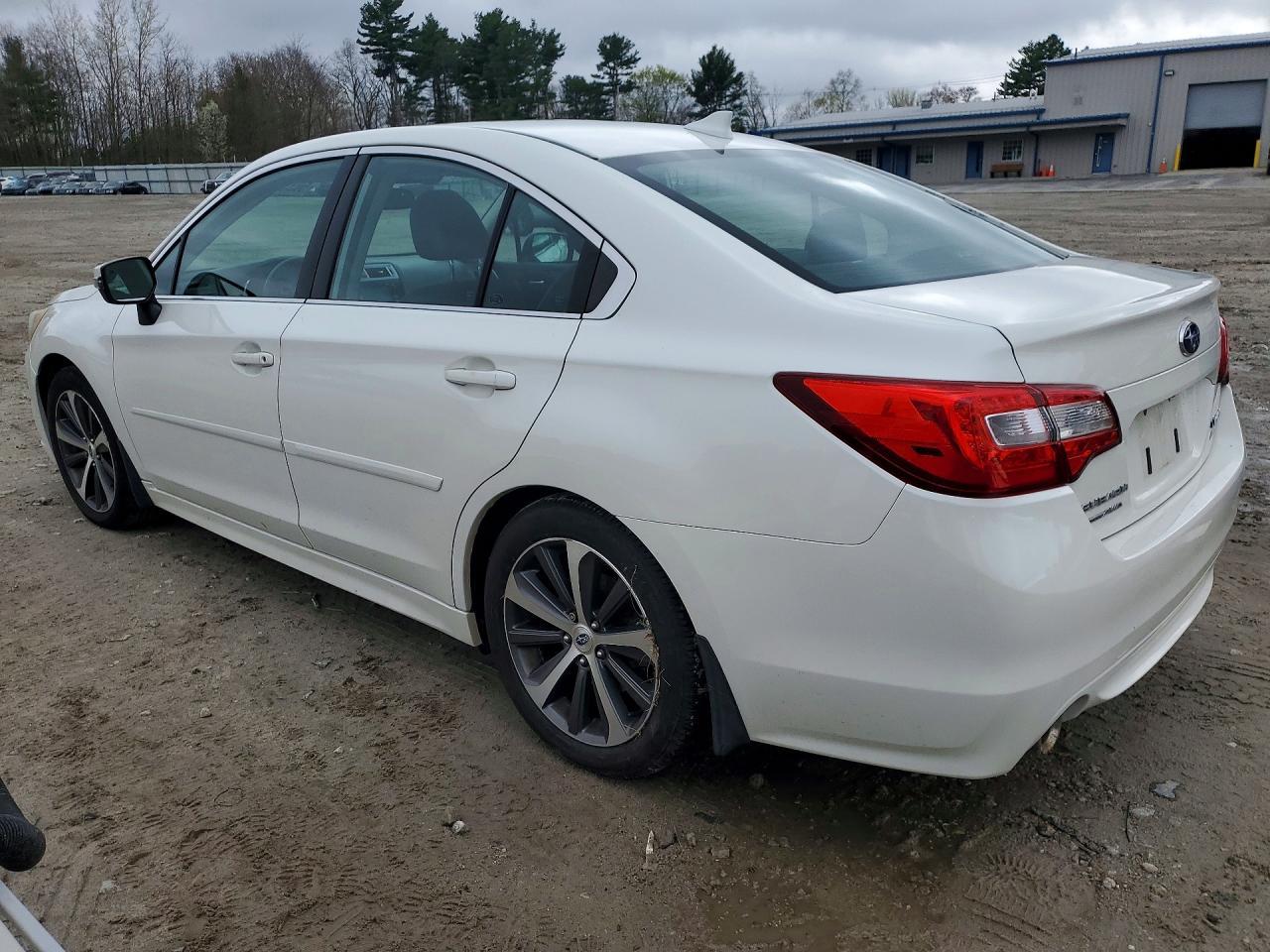 2016 Subaru Legacy 2.5I Limited - Фото 2