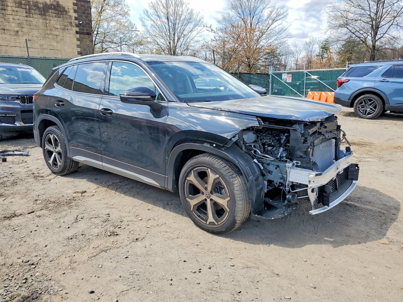2025 Volkswagen Tiguan Se - Фото 4