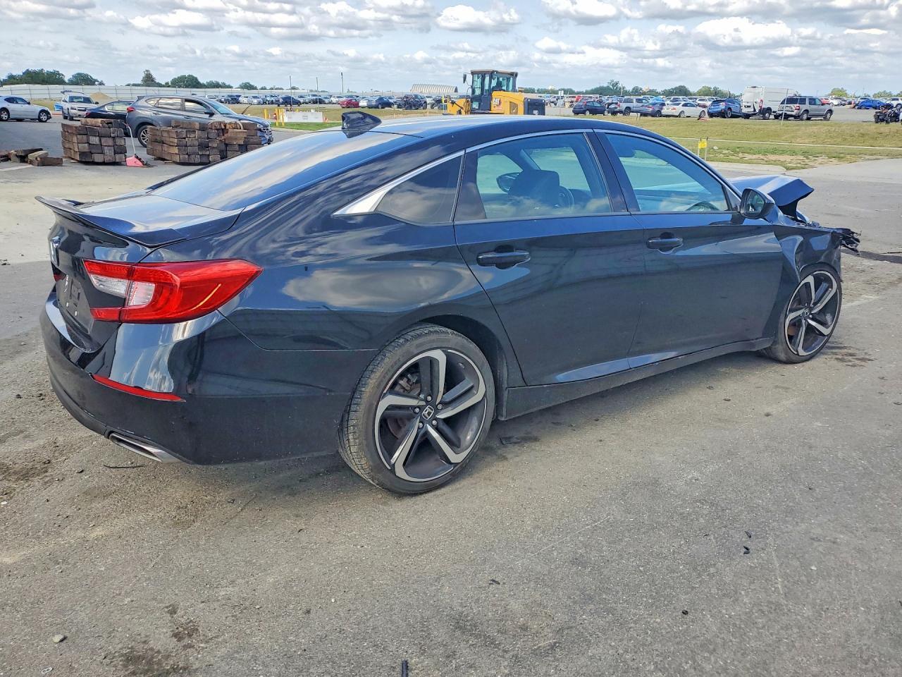 2020 Honda Accord Sport - Image 3
