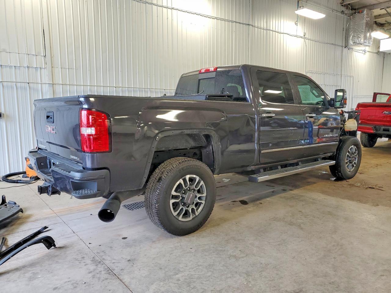 2016 GMC Sierra K2500 Denali - Фото 3