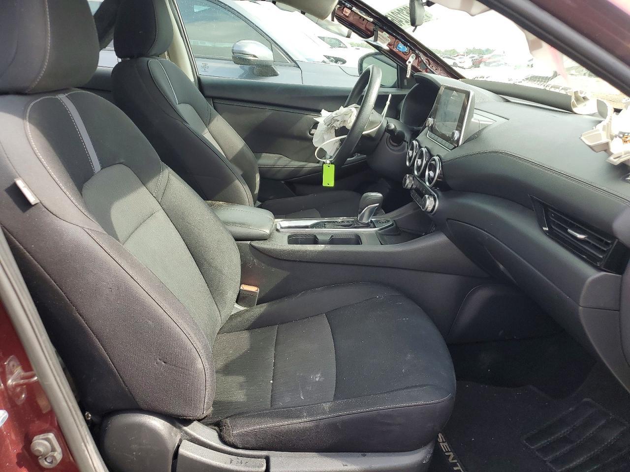 2024 Nissan Sentra Sv - Image 7