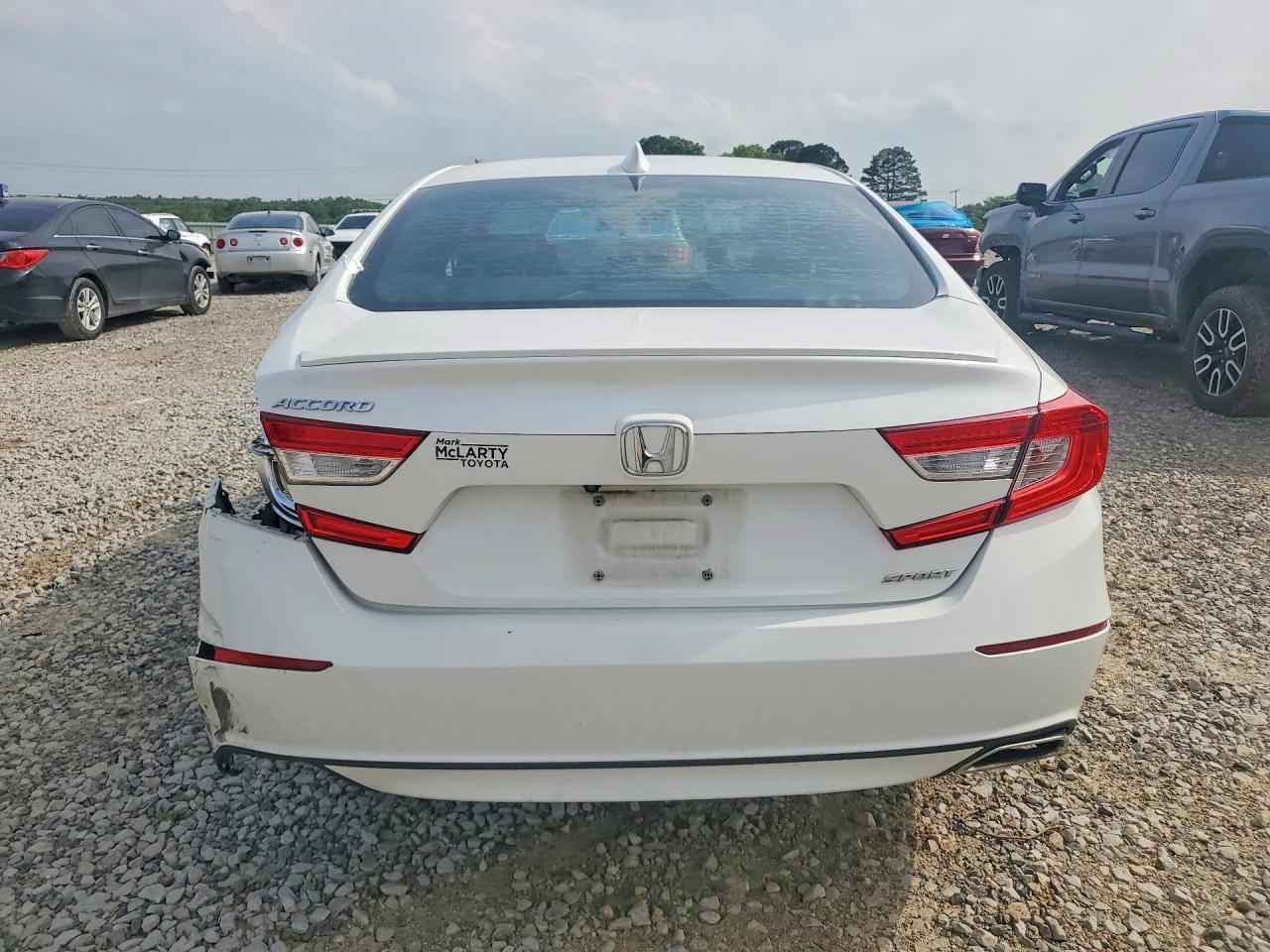 2018 Honda Accord Sport - Image 6