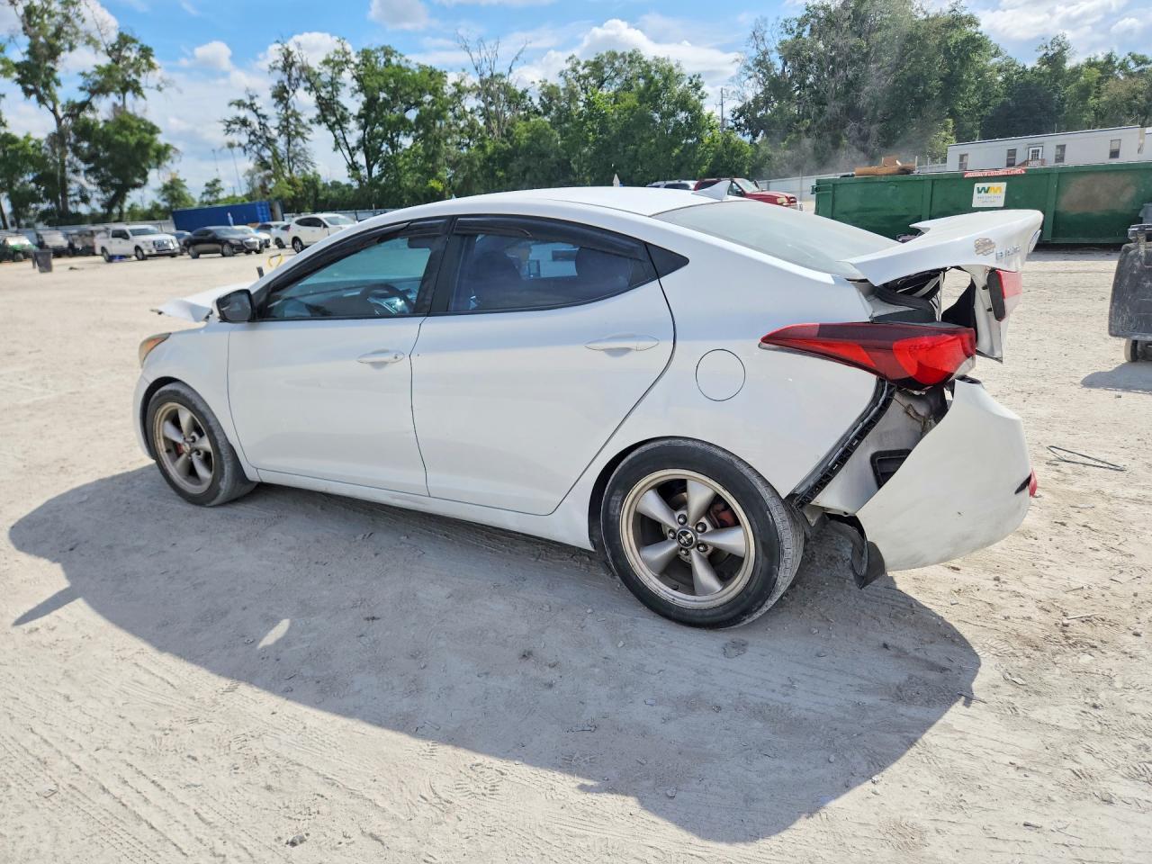 2015 Hyundai Elantra Se - Фото 2