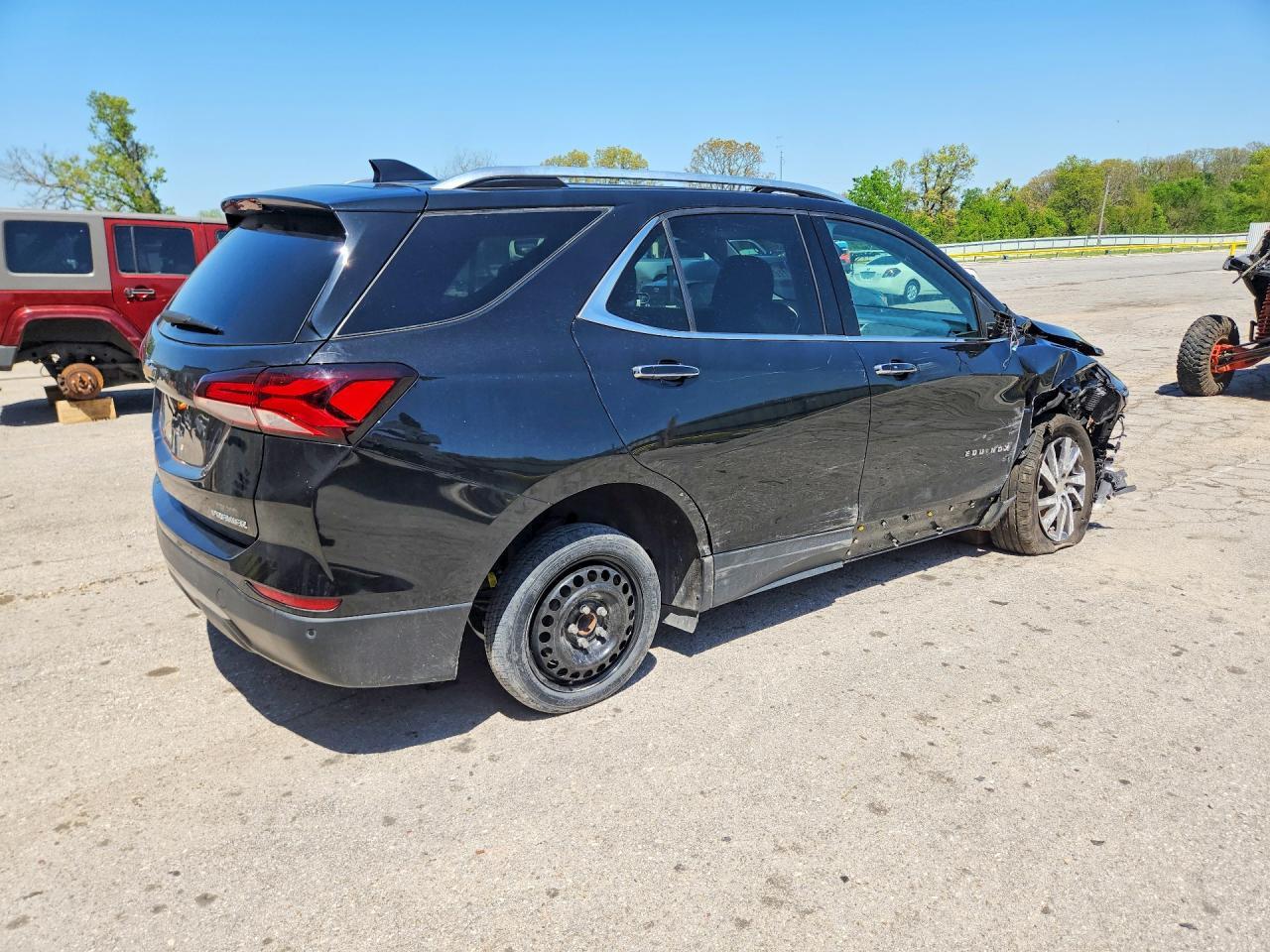2022 Chevrolet Equinox Premier - Фото 3