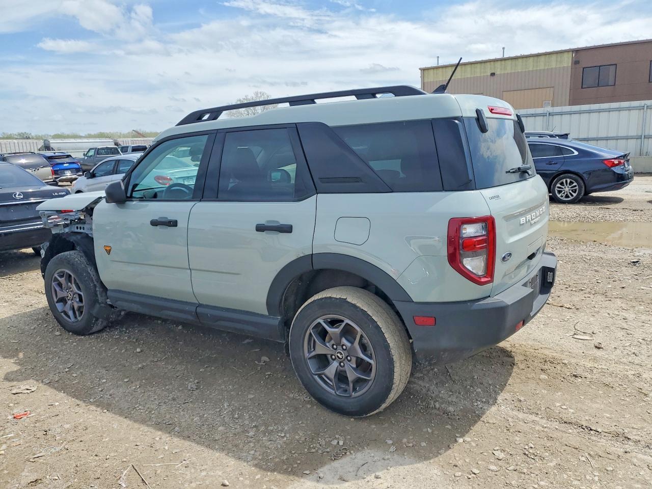 2023 Ford Bronco Sport Badlands - Фото 2