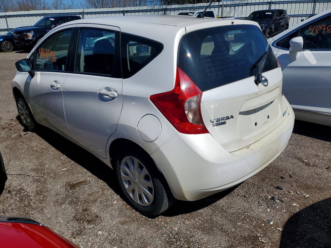 2015 Nissan Versa Note S Plus - Фото 2