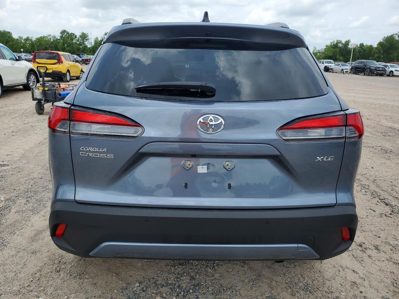 2025 Toyota Corolla Cross Xle - Фото 6