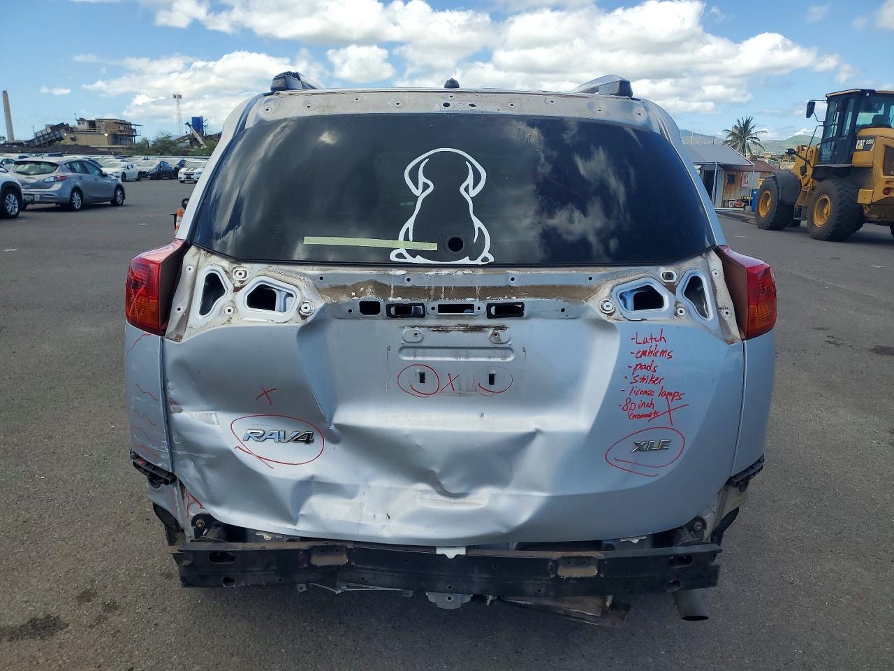 2015 Toyota Rav4 Xle - Image 6