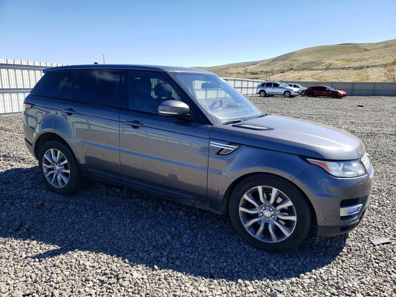 2016 Land Rover Range Rover Sport Hse - Image 4