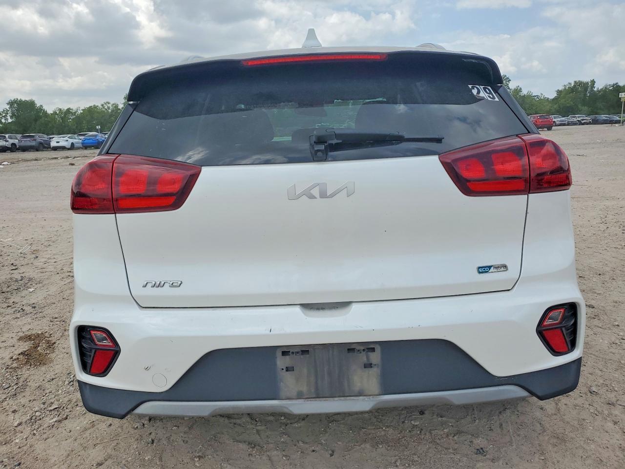 2022 Kia Niro Lxs - Фото 6