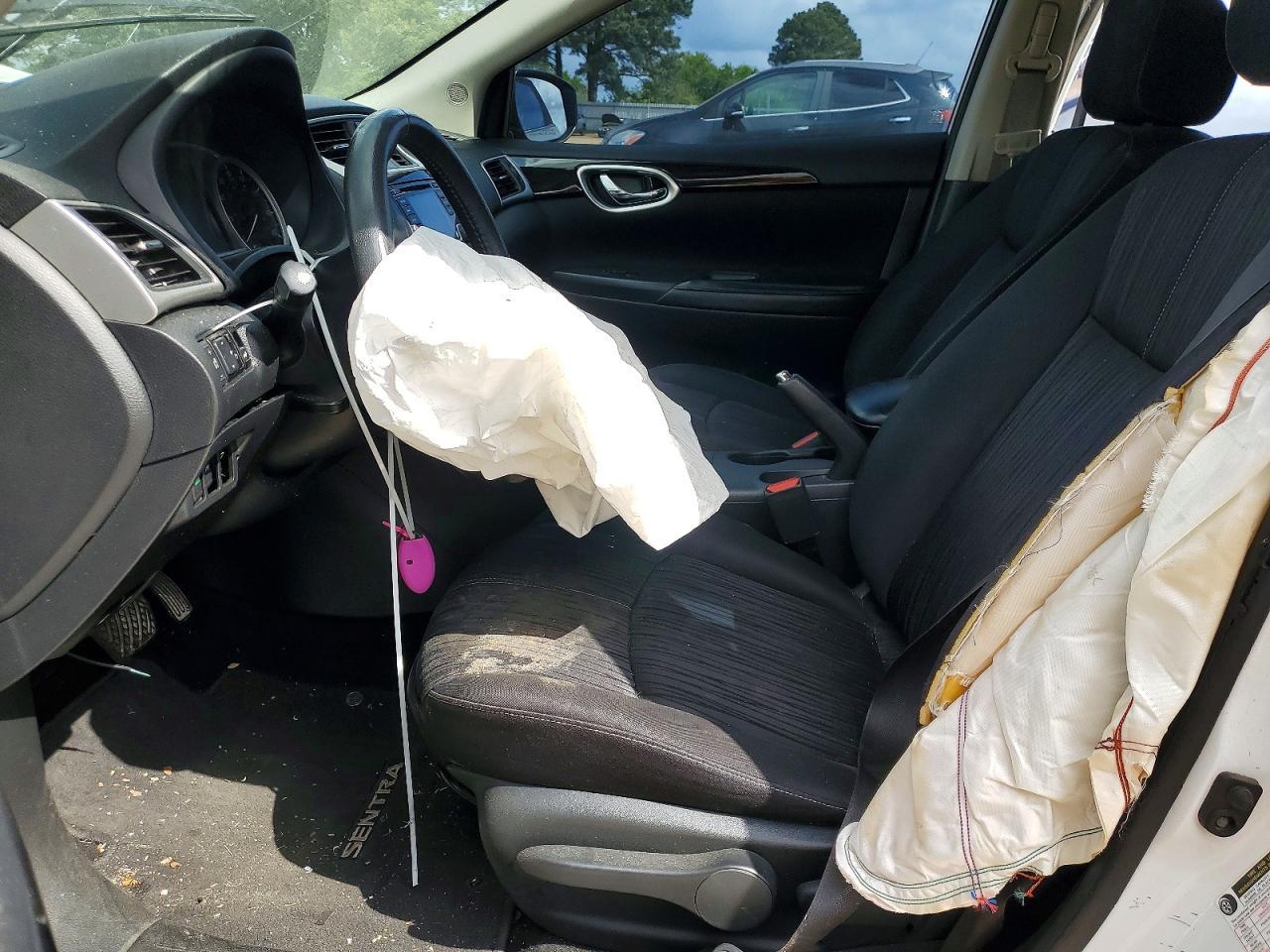 2018 Nissan Sentra Sv - Фото 7