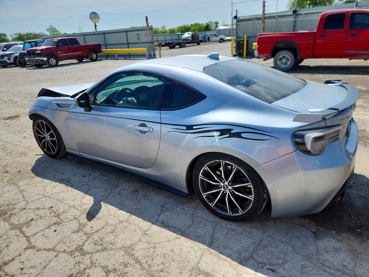 2017 Subaru Brz 2.0 Limited - Фото 3