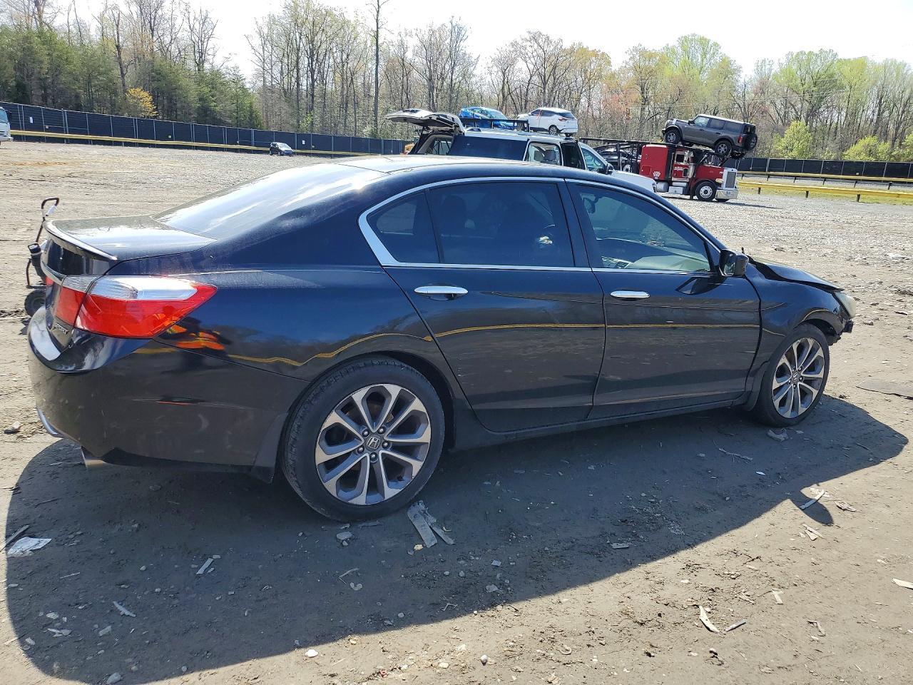 2013 Honda Accord Sport - Image 3