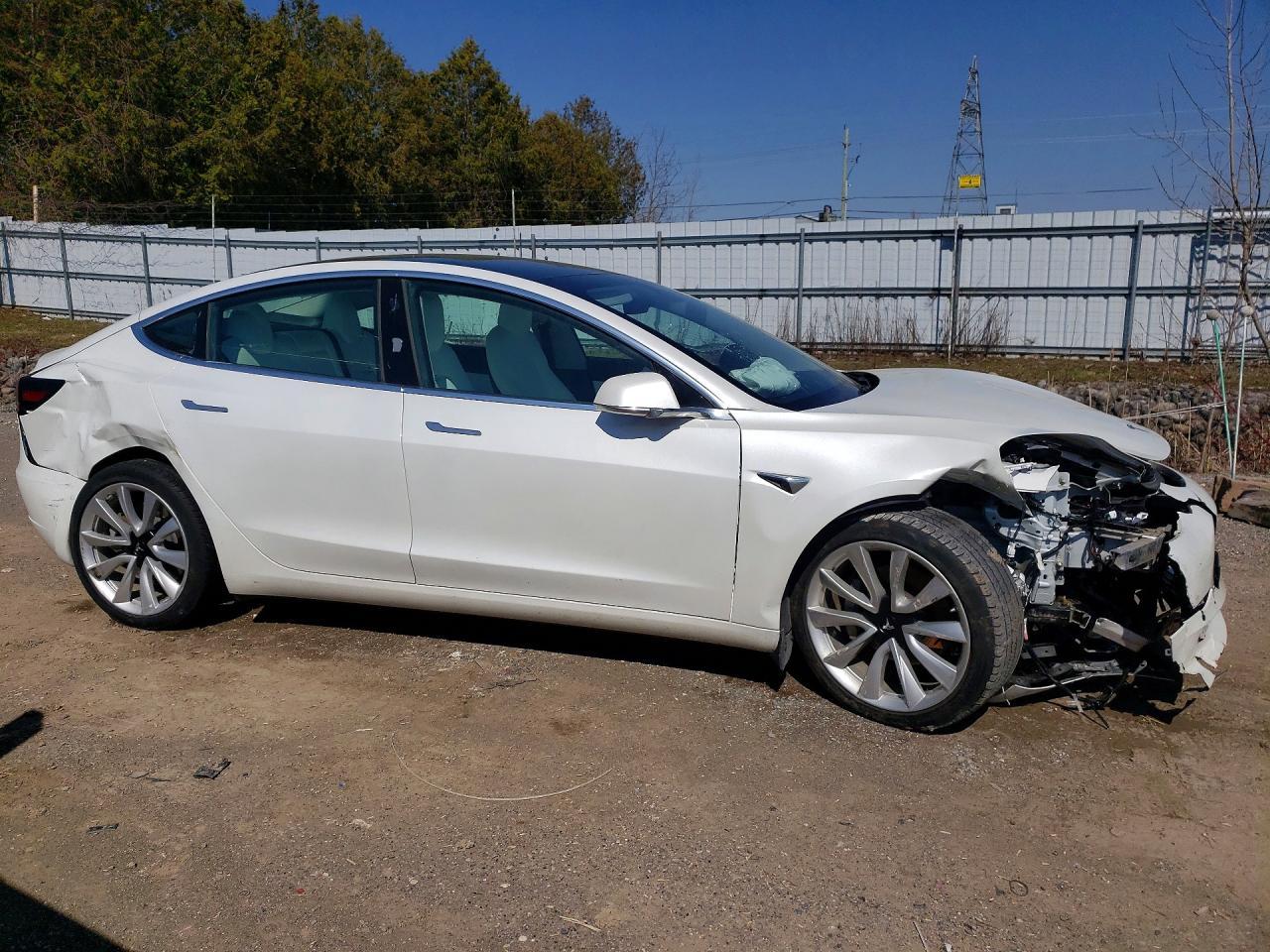 2020 Tesla Model 3 - Image 4