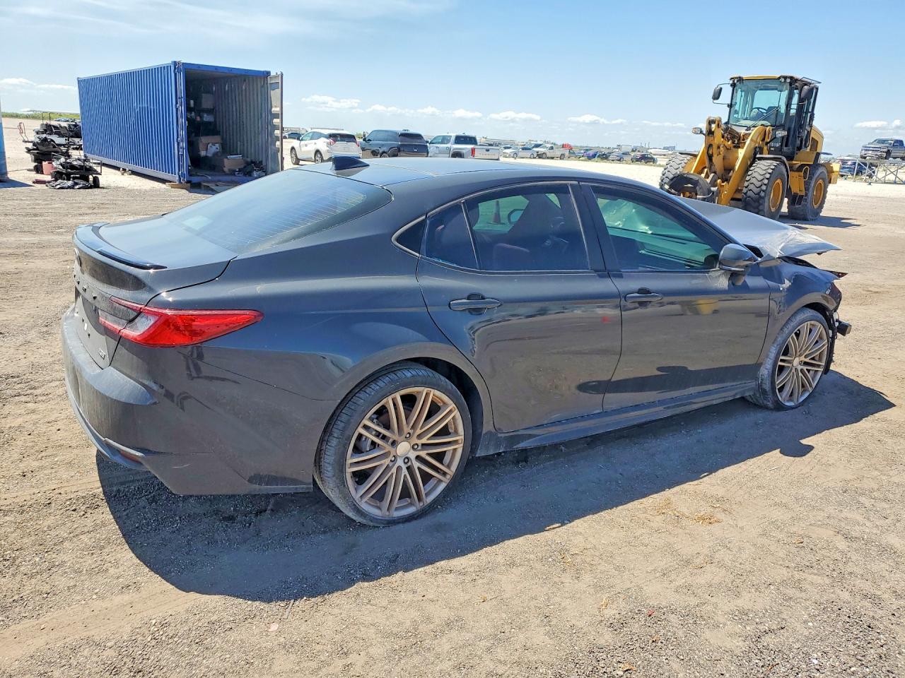 2025 Toyota Camry Xse - Фото 3