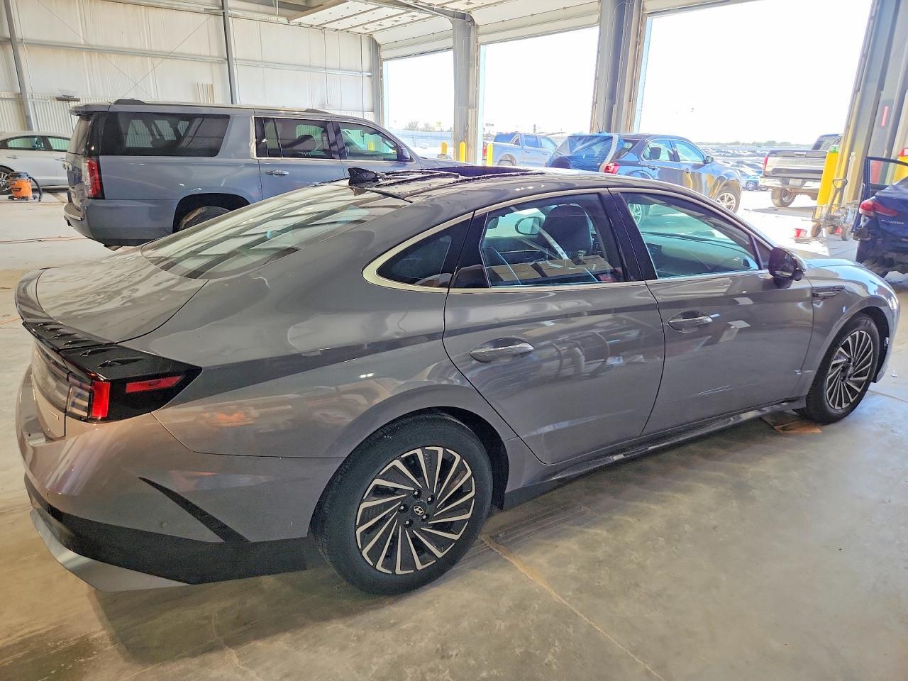 2024 Hyundai Sonata Hybrid Limited - Фото 3