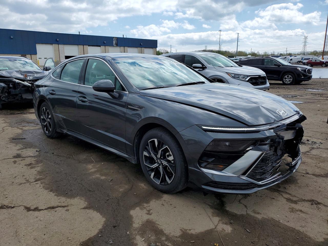 2024 Hyundai Sonata Sel - Image 4