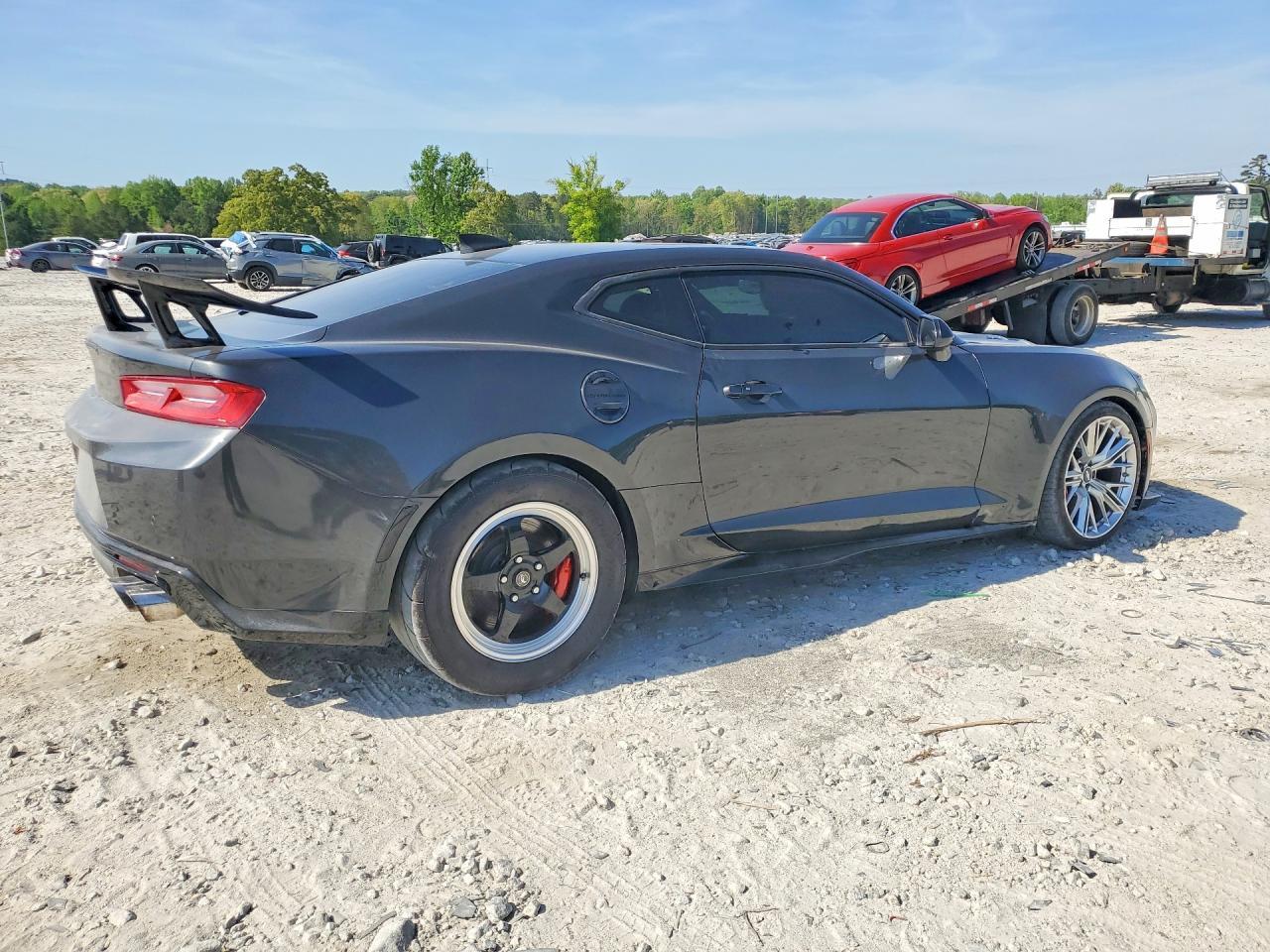 2018 Chevrolet Camaro Zl1 - Фото 3