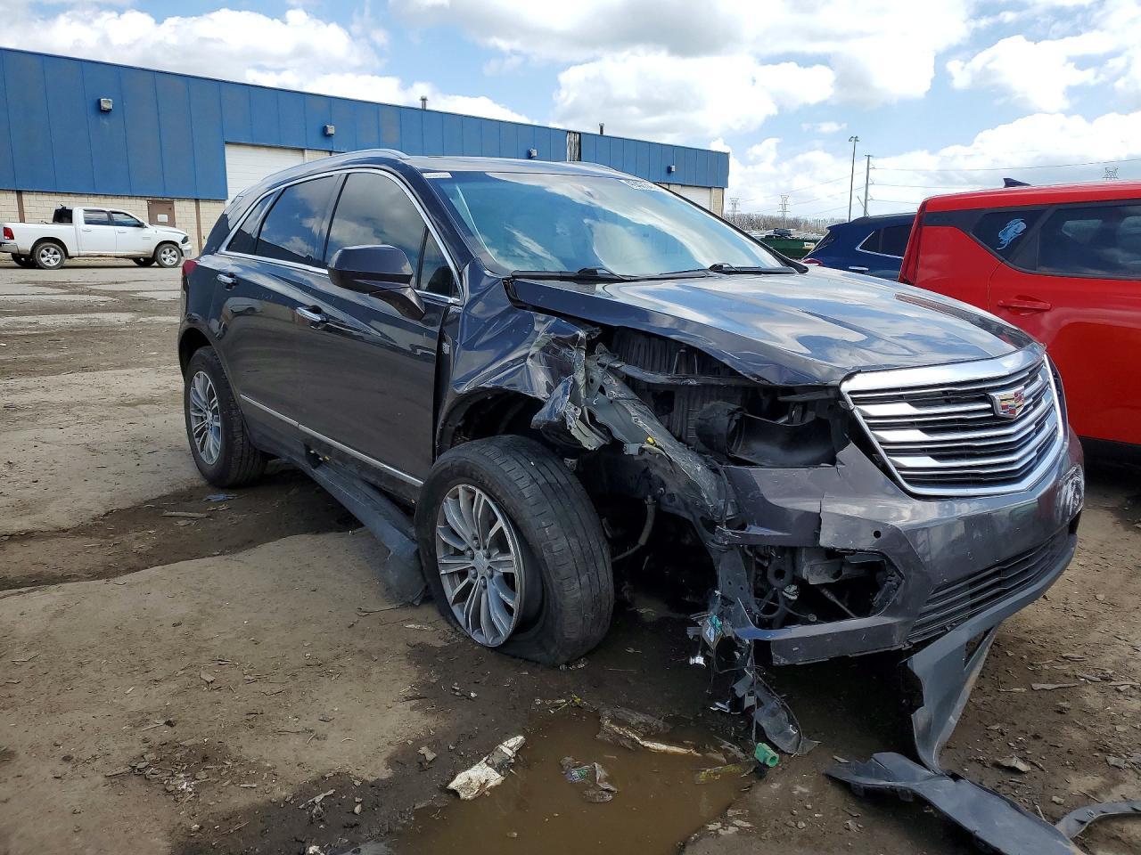 2017 Cadillac Xt5 Luxury - Фото 4