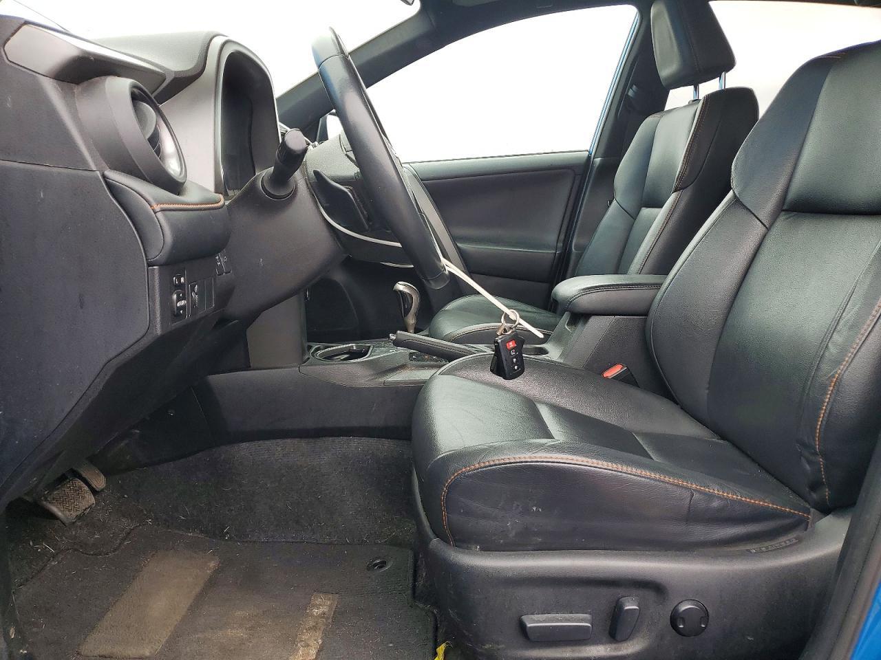 2016 Toyota Rav4 Se - Фото 7
