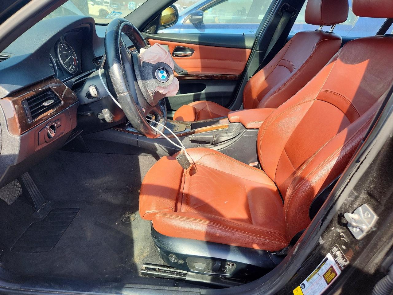 2011 BMW 335 Xi - Фото 7