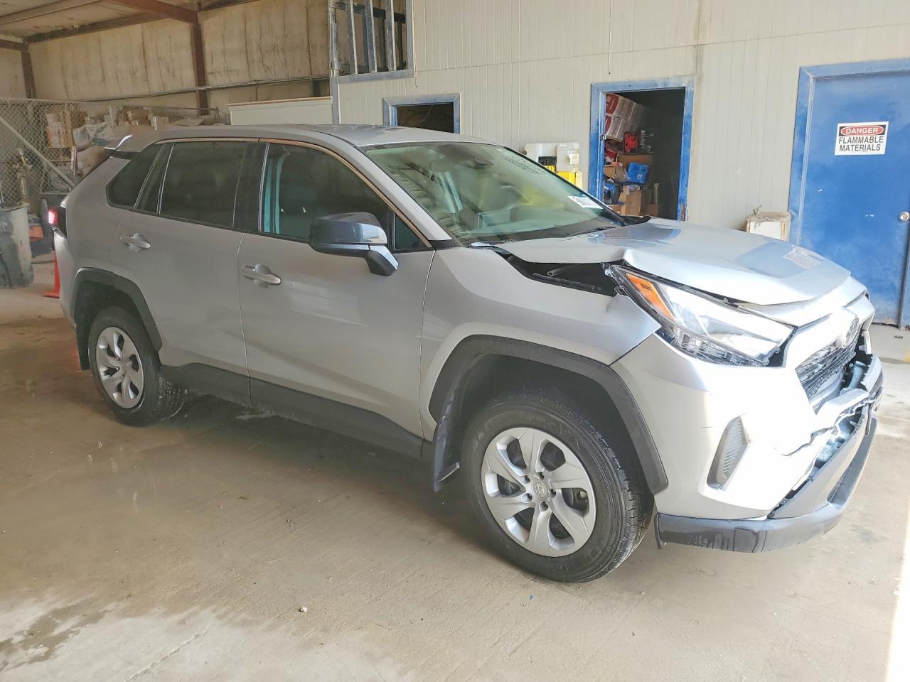 2024 Toyota Rav4 Le - Фото 4