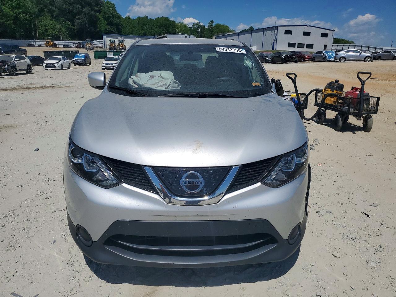 2019 Nissan Rogue Sport S - Фото 5