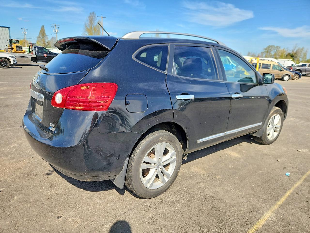 2012 Nissan Rogue S - Фото 3