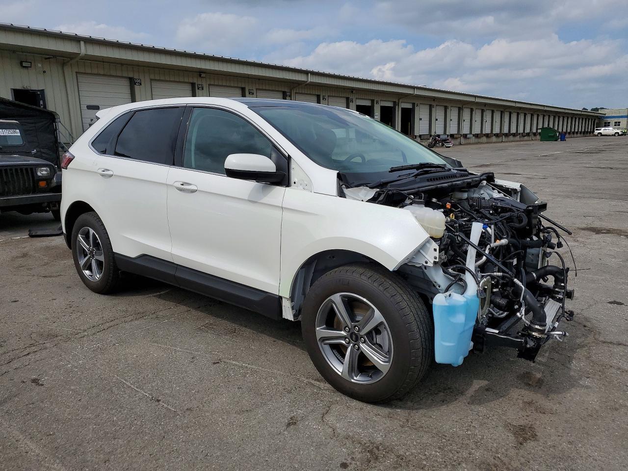 2024 Ford Edge Sel - Image 4