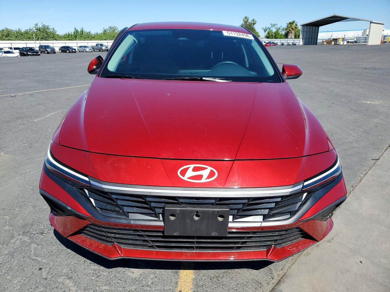 2024 Hyundai Elantra Blue - Image 5