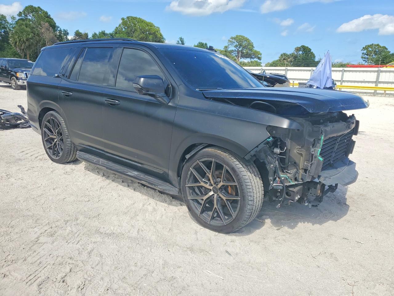 2021 Cadillac Escalade Sport - Фото 4