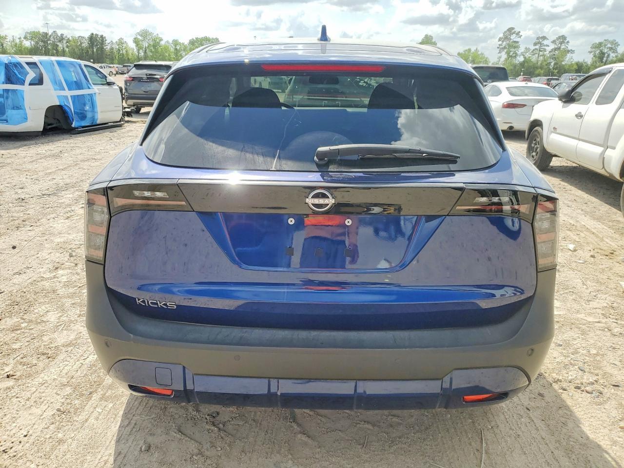 2025 Nissan Kicks Sv - Фото 6