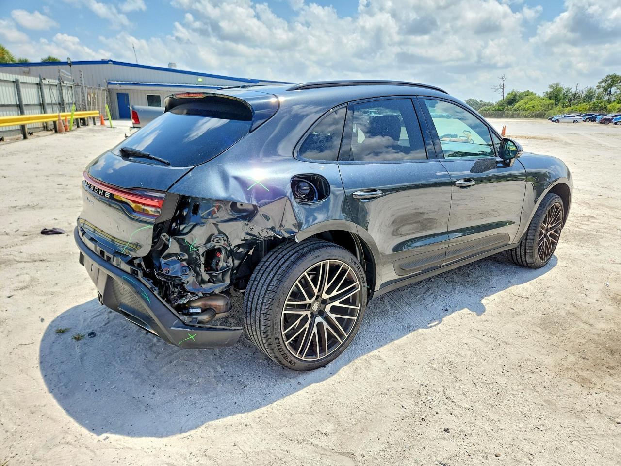 2024 Porsche Macan Base - Фото 3