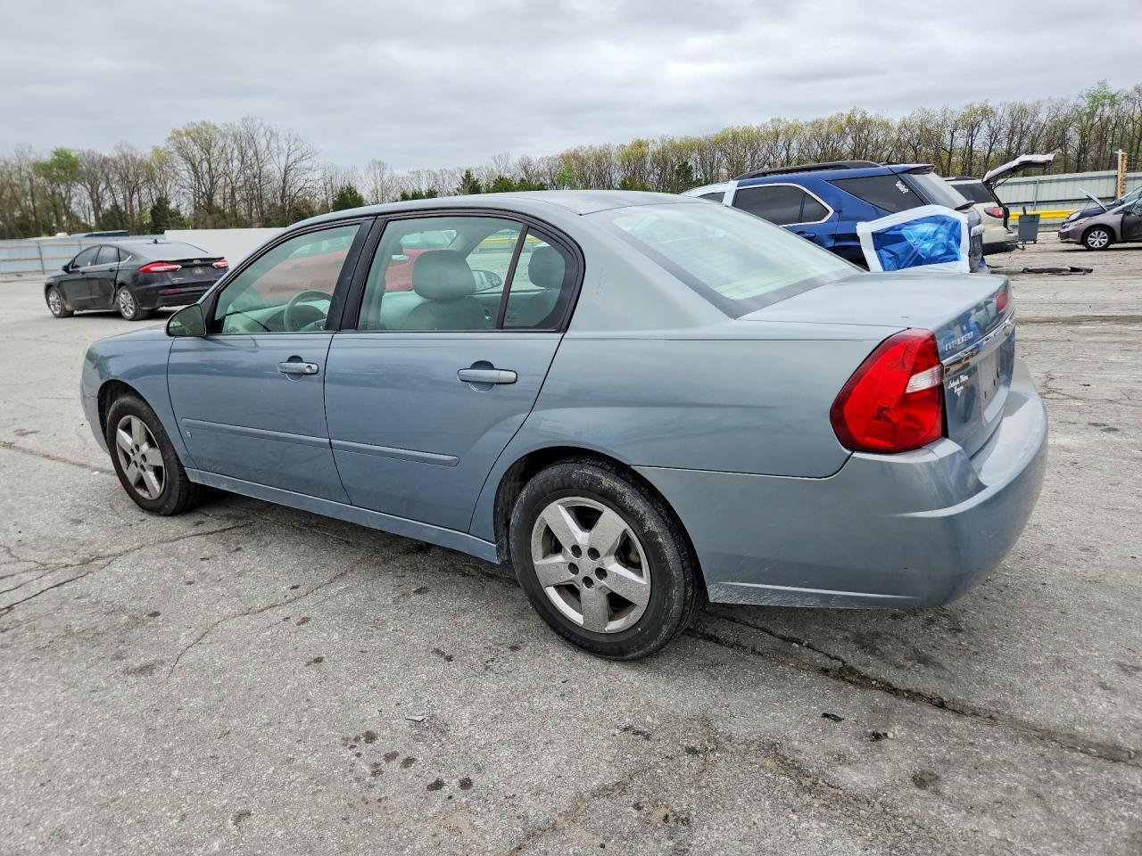 2008 Chevrolet Malibu Lt - Фото 2