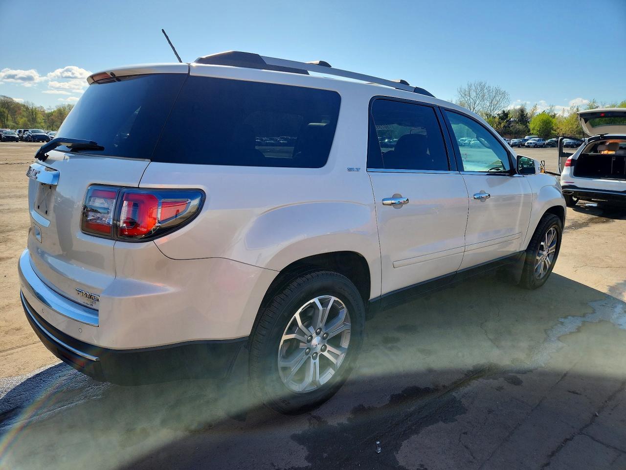 2014 GMC Acadia Slt-1 - Image 3