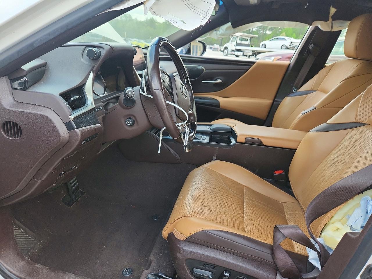 2019 Lexus Es 300H Ultra Luxury - Фото 7
