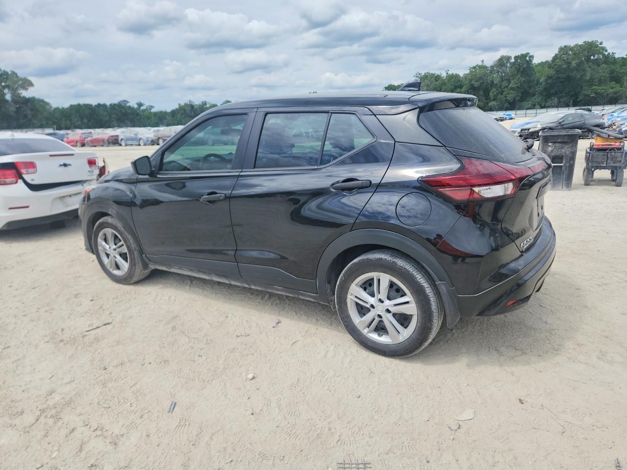 2024 Nissan Kicks S - Фото 2