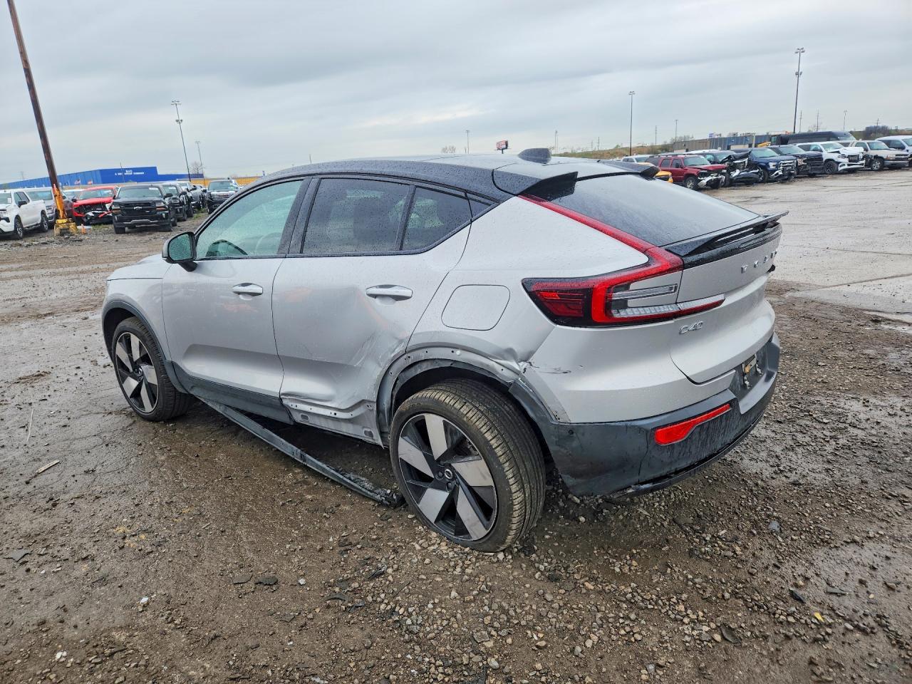 2022 Volvo C40 P8 Recharge Ultimate - Image 2