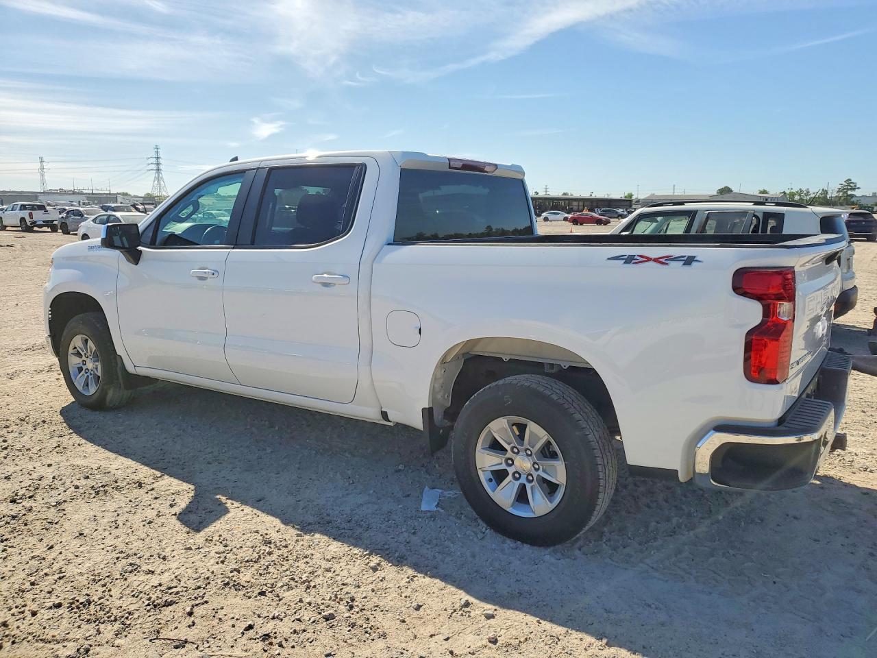 2025 Chevrolet Silverado K1500 Lt - Image 2