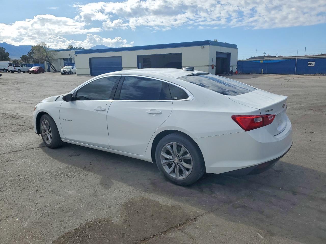 2024 Chevrolet Malibu Ls - Фото 2
