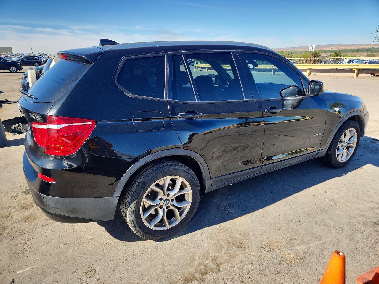 2012 BMW X3 xDrive35I - Image 3