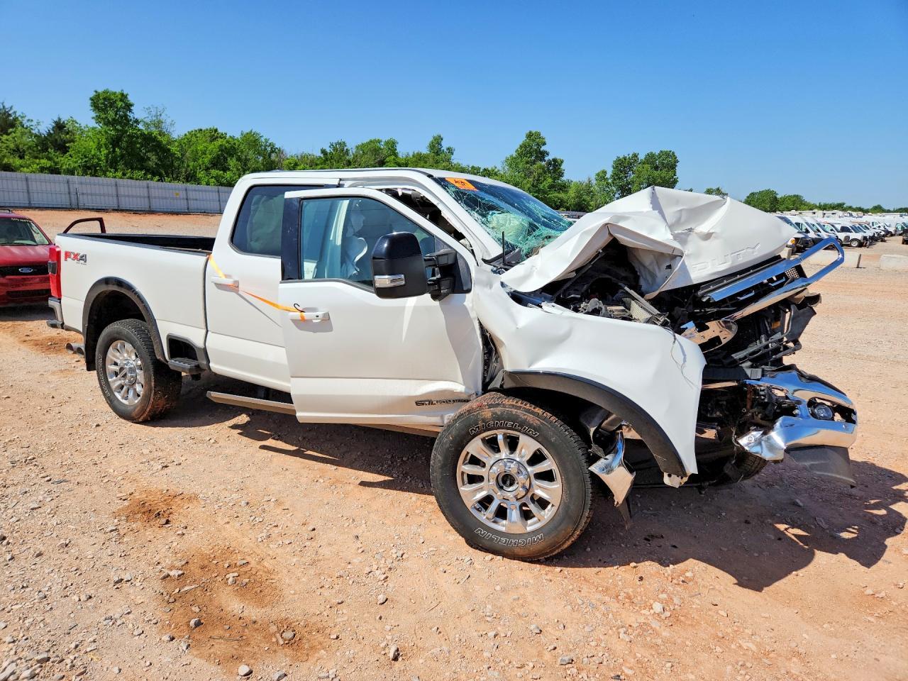 2024 Ford F250 Super Duty - Image 4