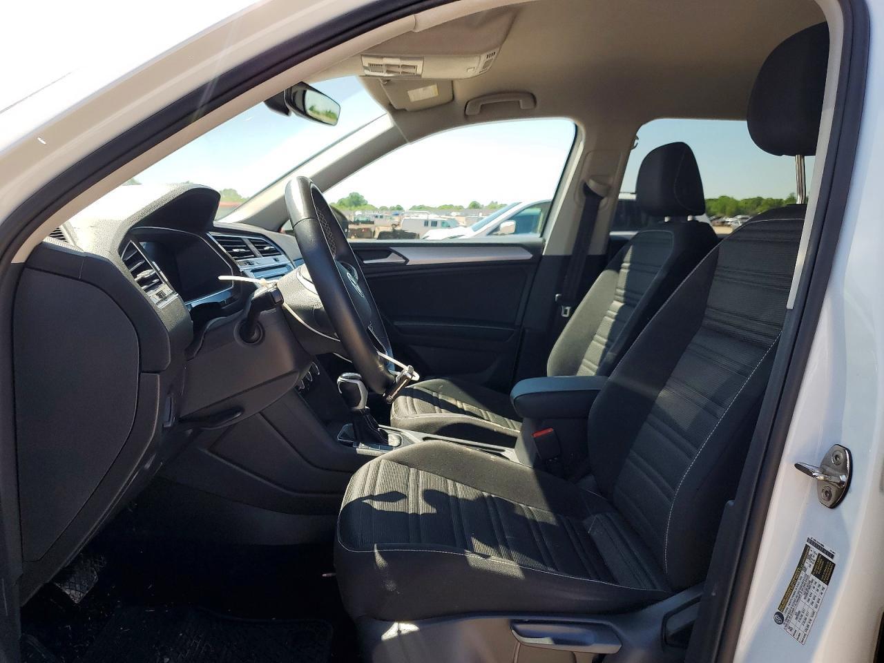 2023 Volkswagen Tiguan S - Фото 7