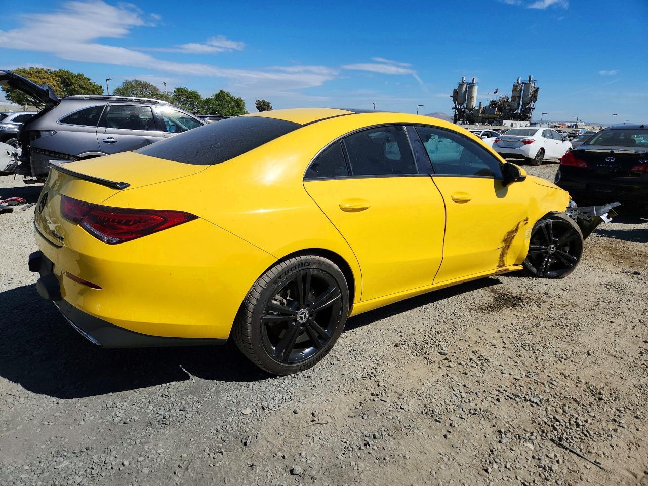 2020 Mercedes-Benz Cla 250 - Фото 3