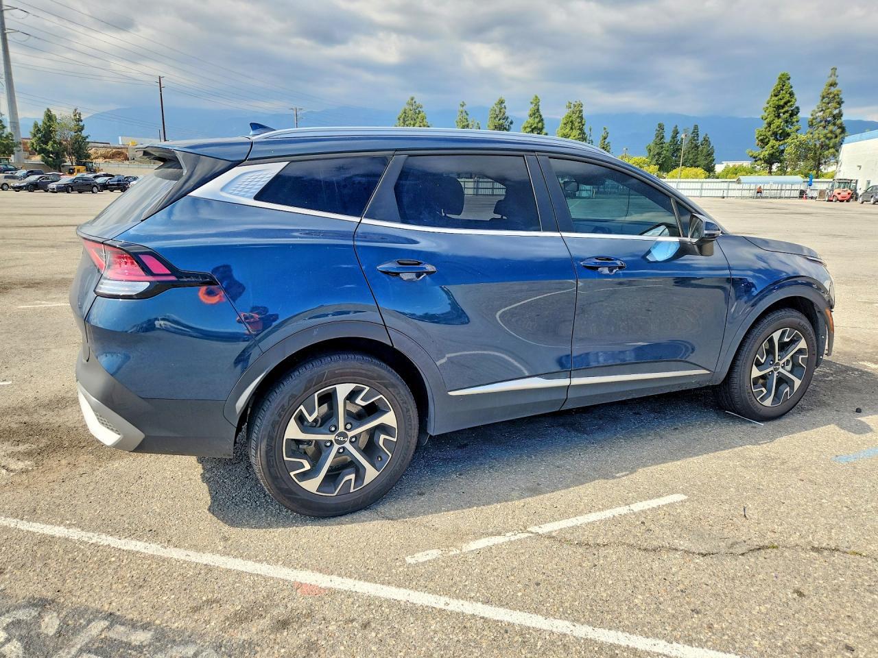 2023 Kia Sportage Hybrid Ex - Фото 3