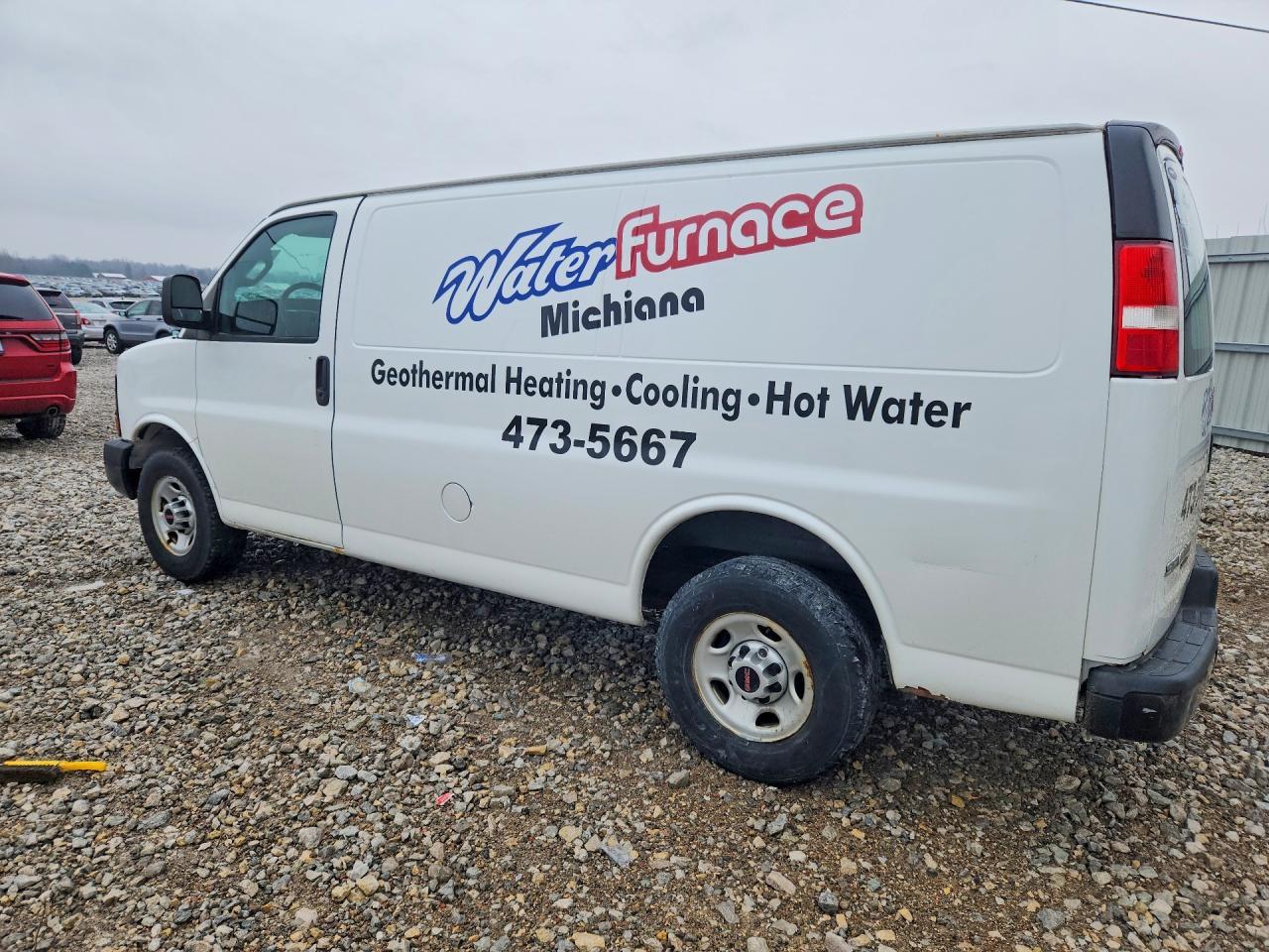 2016 GMC Savana 2500 Cargo Delivery Van - Фото 2