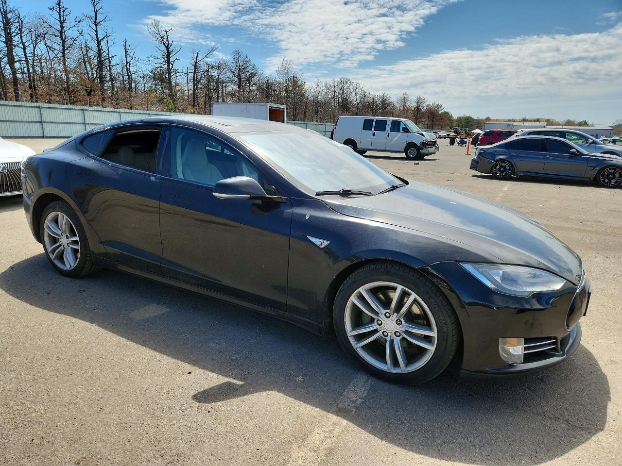 2013 Tesla Model S - Фото 4
