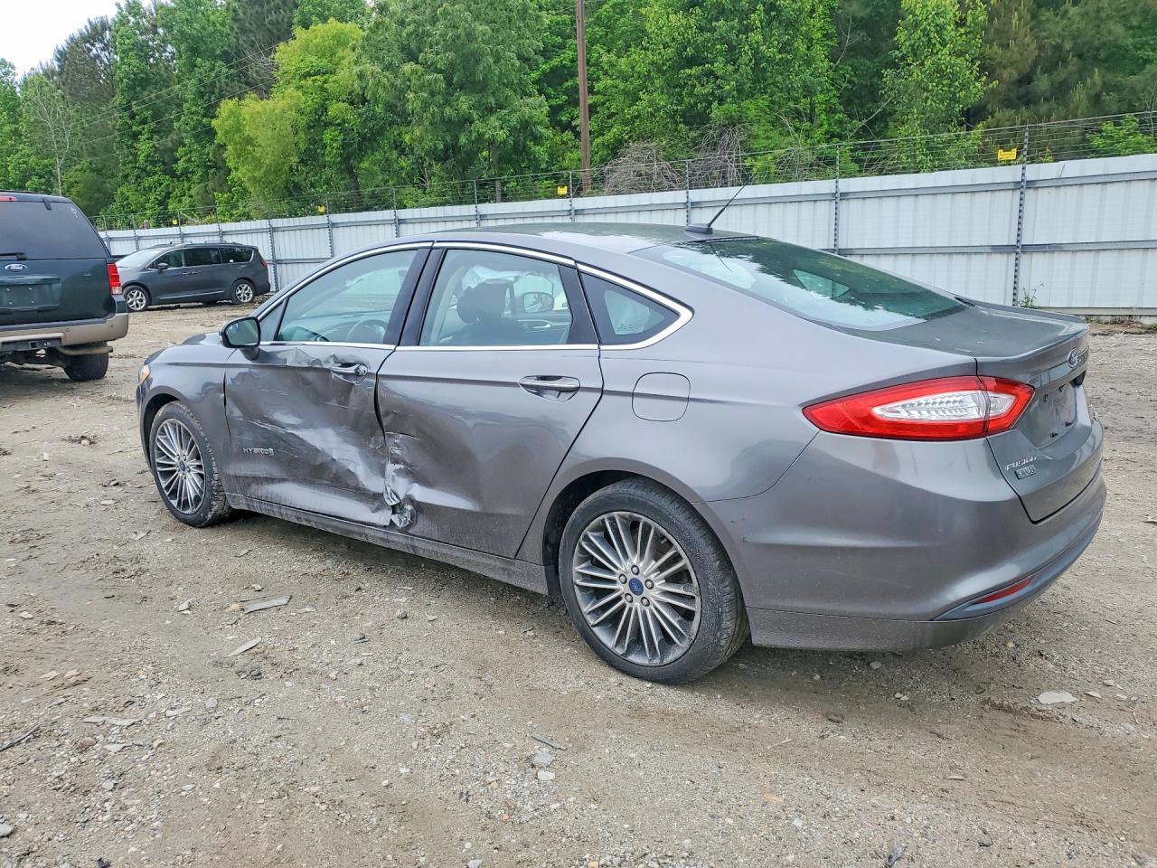 2014 Ford Fusion Se Hybrid - Фото 2